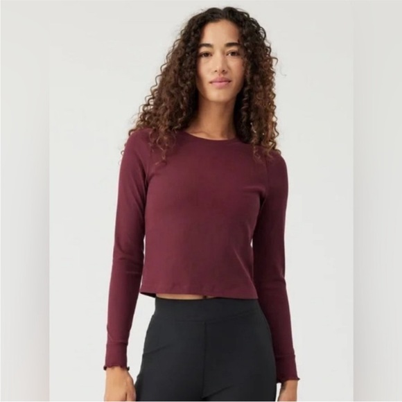 Outdoor Voices NWT Rib Longsleeve Shiraz Red Ribbed Cropped Tee Size XXL - Picture 2 of 5
